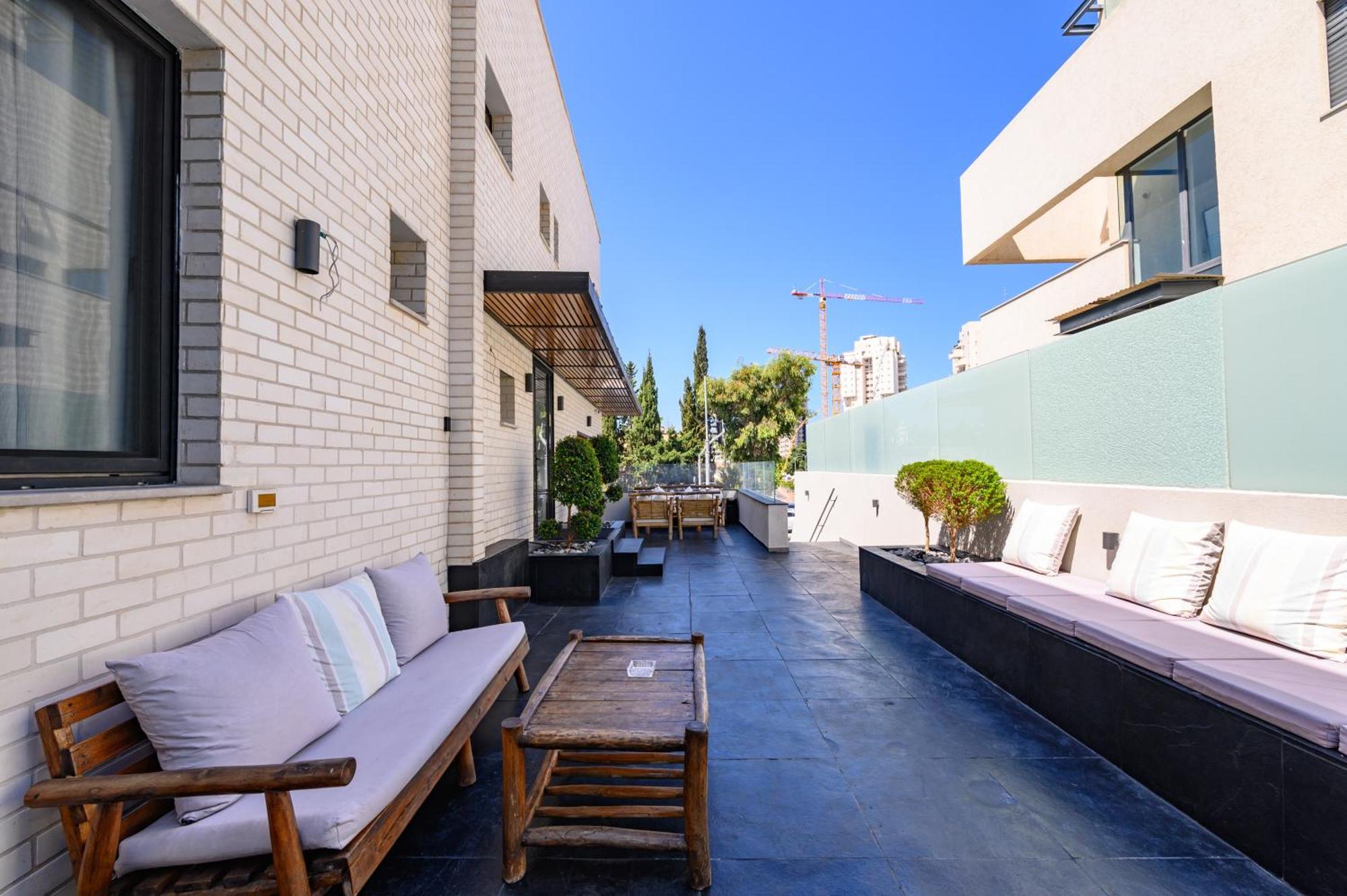 Rokah Luxury Villa At Ramat Hahayal Tel Aviv Luaran gambar