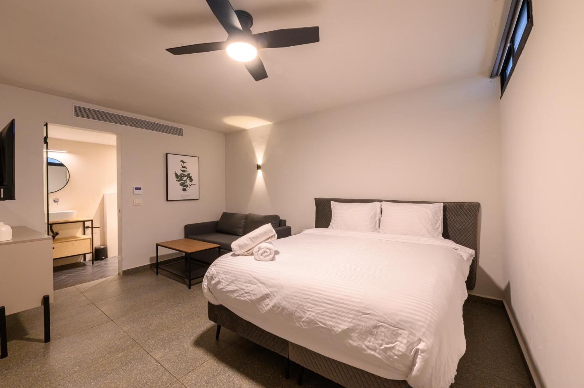 Rokah Luxury Villa At Ramat Hahayal Tel Aviv Luaran gambar